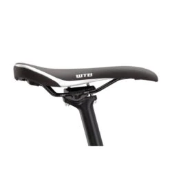 Bici Gravel KROSS ESKER 2.0 2x9 Alluminio NEW -Vendite PERUZZO bici gravel kross esker 20 2x9 alluminio new 7