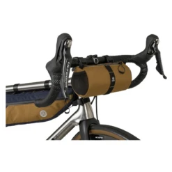 Borsa Bikepacking Al Manubrio AGU VENTURE ROLL 1,5 Litri Armagnac -Vendite PERUZZO borsa bikepacking al manubrio agu venture roll 15 litri armagnac 3