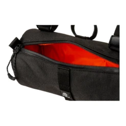 Borsa Bikepacking Al Manubrio AGU VENTURE ROLL 1,5 Litri Nera 5 Borsa Bikepacking Al Manubrio AGU VENTURE ROLL 1,5 Litri Nera -Vendite PERUZZO borsa bikepacking al manubrio agu venture roll 15 litri nera 2