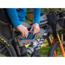 Borsa Da Telaio Bikepacking TOPEAK MIDLOADER 4,5L 9 Borsa Da Telaio Bikepacking TOPEAK MIDLOADER 4,5L -Vendite PERUZZO borsa da telaio bikepacking topeak midloader 45l 3