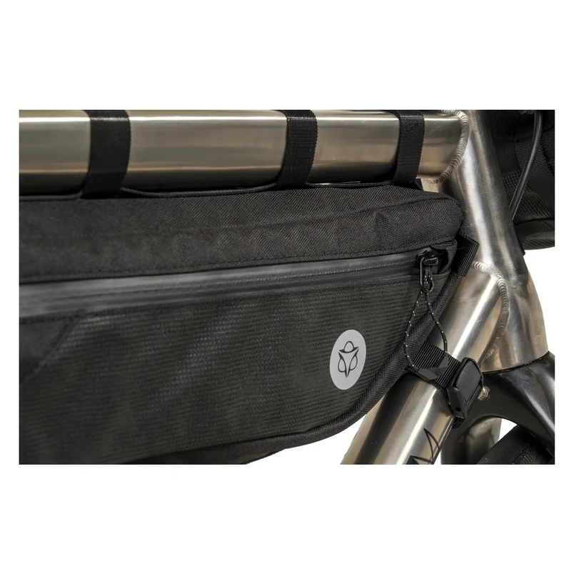 Borsa Orizzontale Al Telaio Bikepacking AGU VENTURE 3litri Nera HI-VIS 8 Borsa Orizzontale Al Telaio Bikepacking AGU VENTURE 3litri Nera HI-VIS - immagine 8
