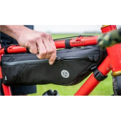 Borsa Orizzontale Al Telaio Bikepacking AGU VENTURE 4 Litri Nera MEDIUM -Vendite PERUZZO borsa orizzontale al telaio bikepacking agu venture 4 litri nera 2