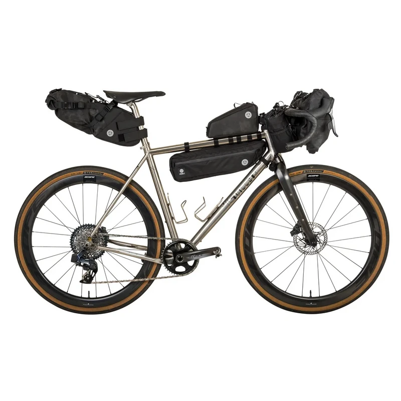 Borsa Orizzontale Al Telaio Bikepacking AGU VENTURE 4 Litri Nera MEDIUM HI-VIS 5 Borsa Orizzontale Al Telaio Bikepacking AGU VENTURE 4 Litri Nera MEDIUM HI-VIS - immagine 5