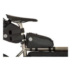 Borsa Toptube Bikepacking AGU VENTURE 0,7 Litri Nera -Vendite PERUZZO borsa toptube bikepacking agu venture 07 litri nera 3