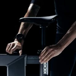 Smart Bike Wahoo KICKR BIKE 2023 19 Smart Bike Wahoo KICKR BIKE 2023 -Vendite PERUZZO samrt bike wahoo kickr bike 8